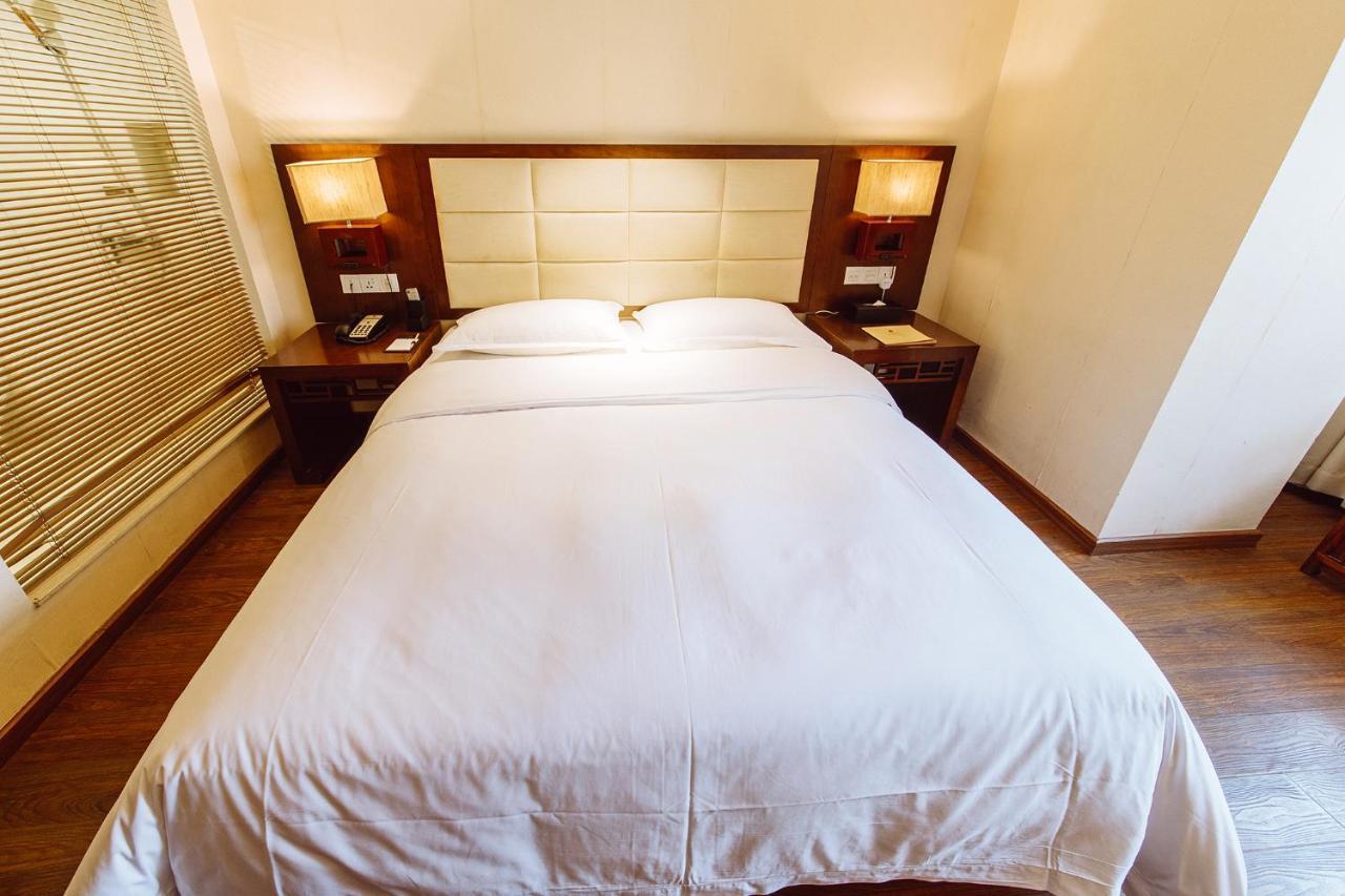 Oriental Hotel Zhangmutou 외부 사진
